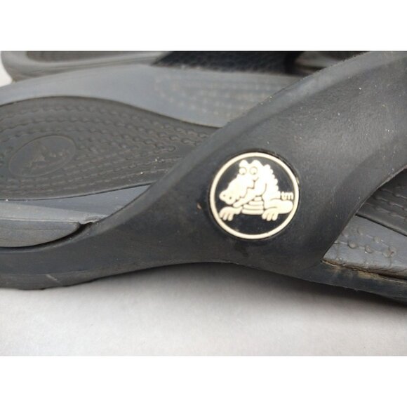 Crocs Mens 10 Black and Gray Flip Flops Women's Size 12 - Picture 9 of 13